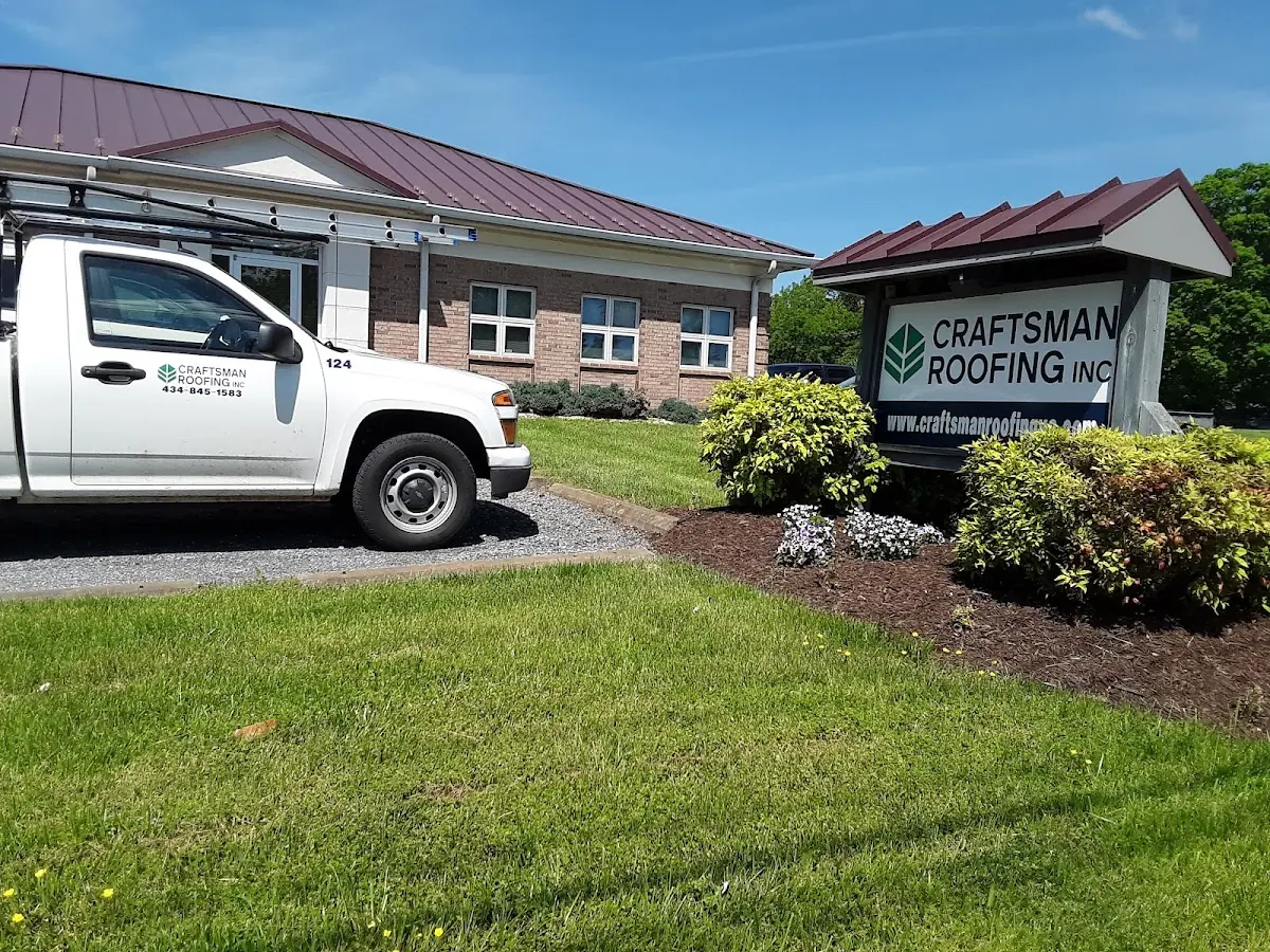 Quality Ice Dam Removal by experienced craftsmen in Wind Gap